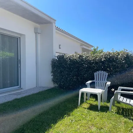 Oda ve Kahvaltı La Maison D'elisa Royan